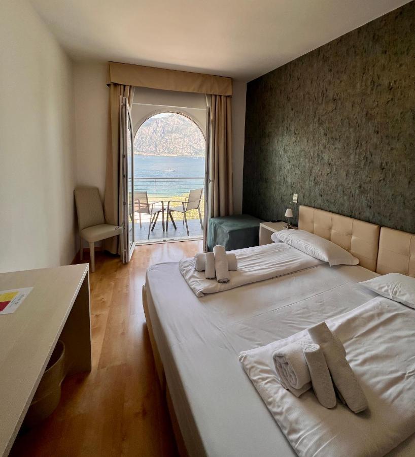 Albergo San Remo Малчезине Екстериор снимка