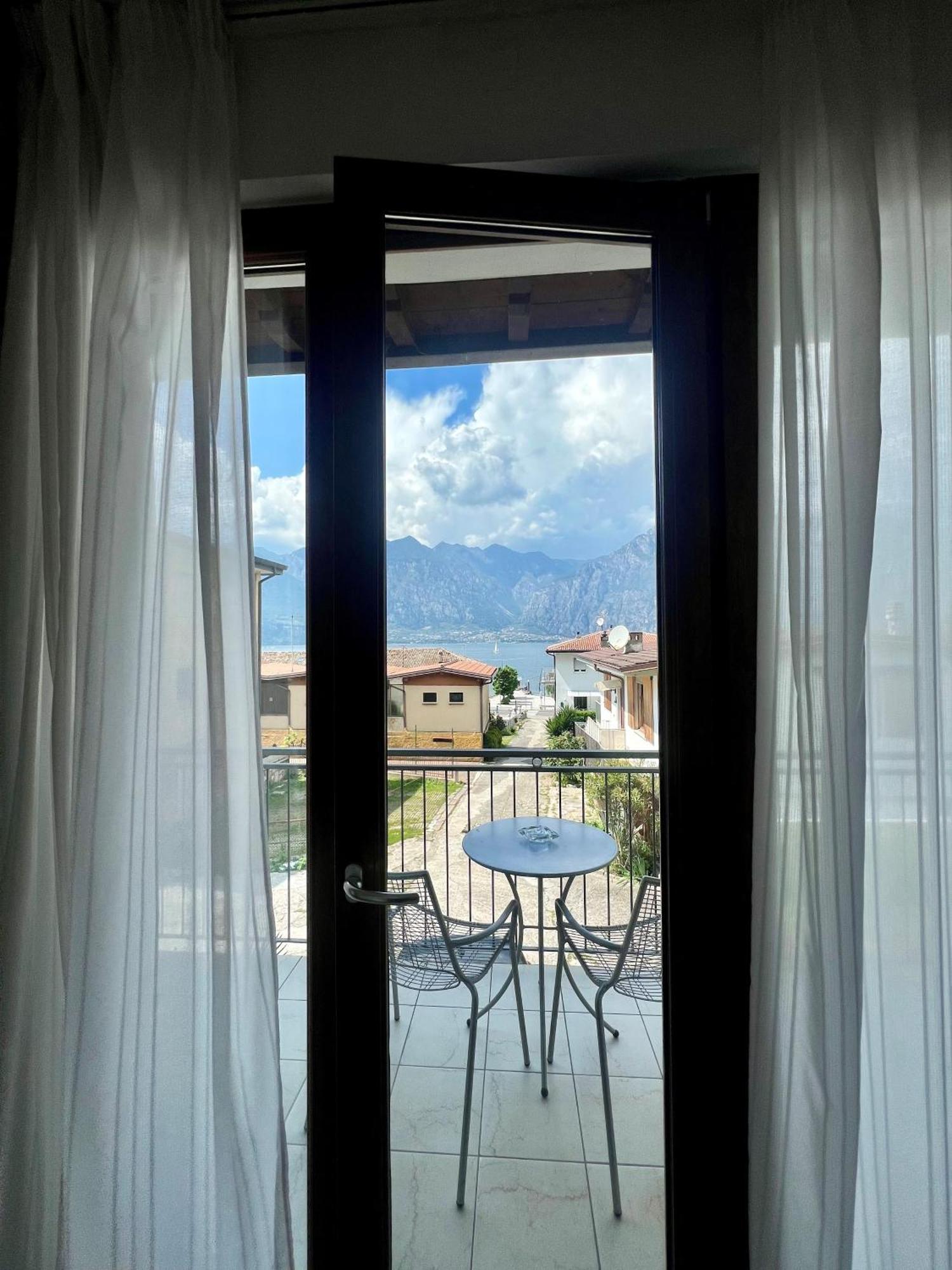 Albergo San Remo Малчезине Екстериор снимка